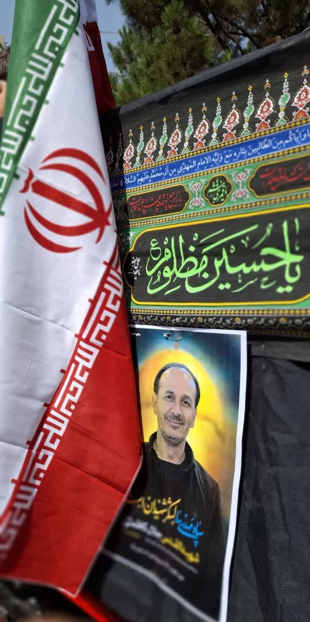 تشییع لاله های سرخ در البرز/وداع مردم با مدافعان وطن +تصاویر تشییع لاله های سرخ در البرز/وداع مردم با مدافعان وطن +تصاویر