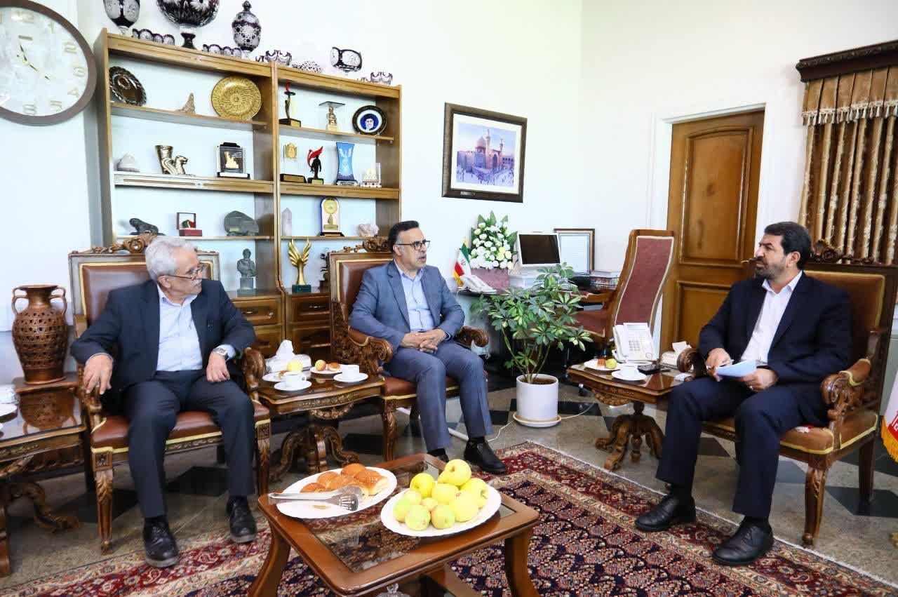 جلسه رسیدگی به مباحث دانشجویی اخیر دانشگاه بوعلی سینا با حضور استاندار همدان و هیات وزارت علوم برگزار شد جلسه رسیدگی به مباحث دانشجویی اخیر دانشگاه بوعلی سینا با حضور استاندار همدان و هیات وزارت علوم برگزار شد