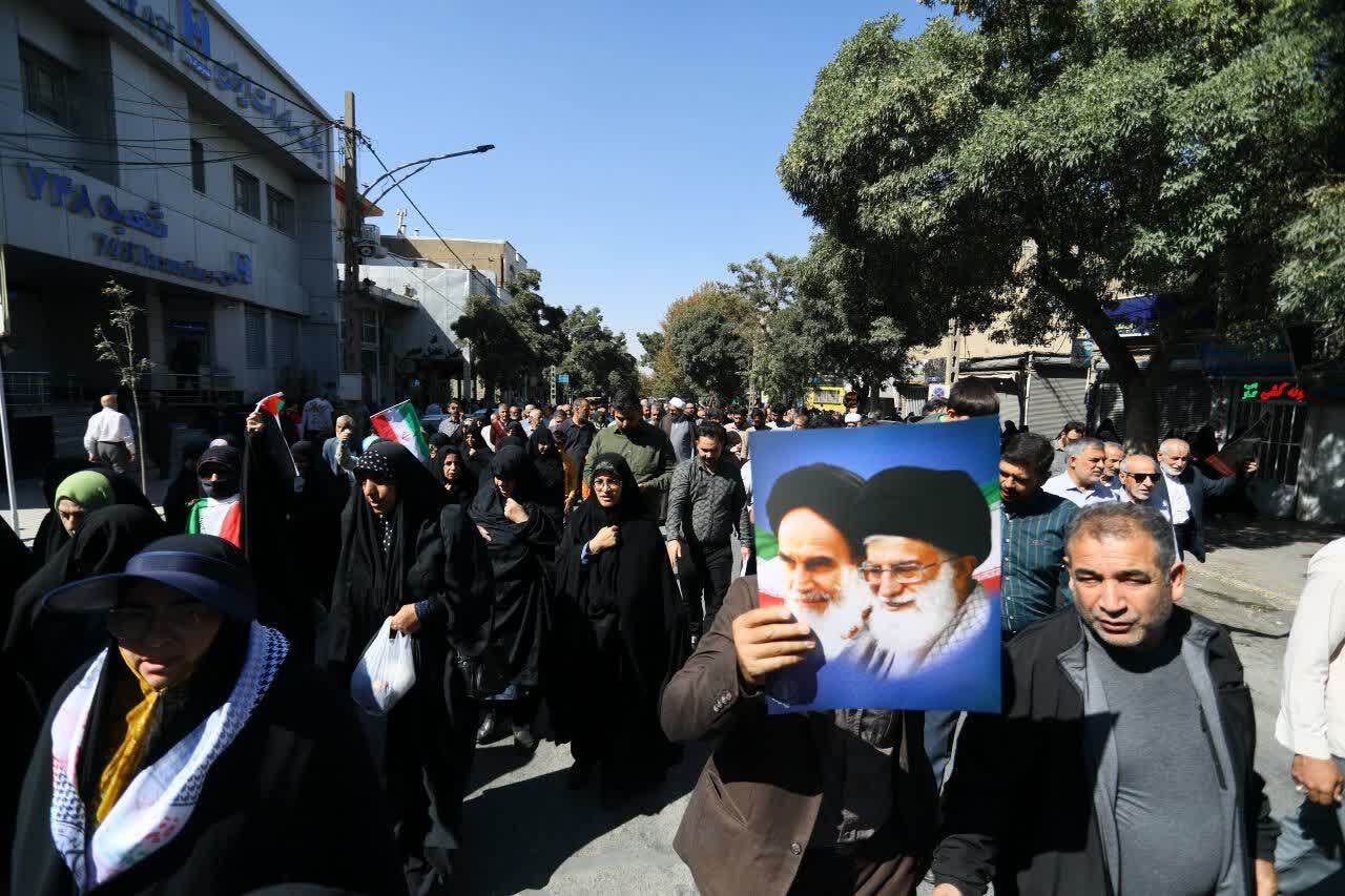 راهپیمایی &laquo;بشارت نصر&raquo; در حمایت از مردم غزه در همدان برگزار شد + عکس
