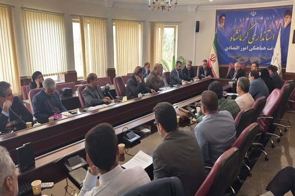 پیگیری ثبات بازار و مدیریت هدفمند توزیع کالاهای اساسی در کرمانشاه