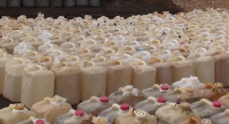 کشف بیش از ۱۰ هزار لیتر سوخت قاچاق در گمرک پرویزخان کشف بیش از ۱۰ هزار لیتر سوخت قاچاق در گمرک پرویزخان