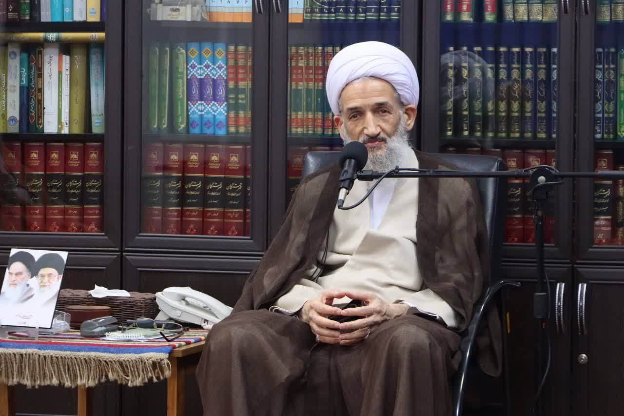 رزمندگانِ دیروز، باید پرچمداران جنگ نرم و فرهنگی باشند رزمندگانِ دیروز، باید پرچمداران جنگ نرم و فرهنگی باشند