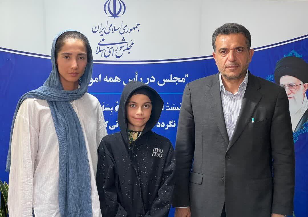 از هیچ تلاشی برای موفقیت قهرمانان ورزشی دریغ نمیکنیم از هیچ تلاشی برای موفقیت قهرمانان ورزشی دریغ نمیکنیم