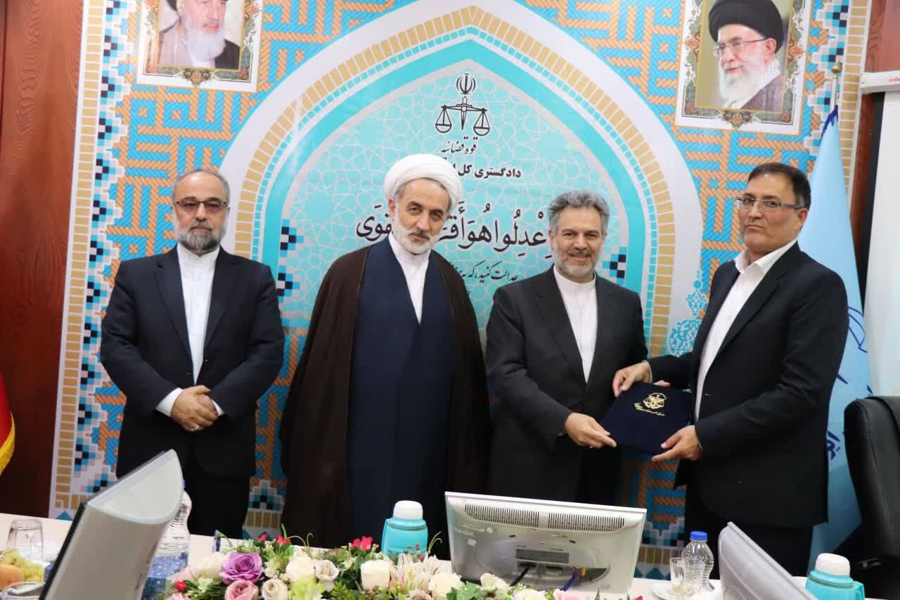 جوادی مدیر کل جدید زندانهای استان اردبیل شد جوادی مدیر کل جدید زندانهای استان اردبیل شد