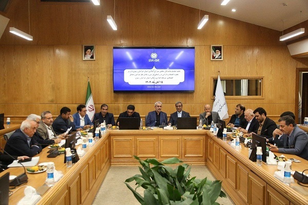 نشست مجمع نمایندگان خراسان رضوی با وزیر اقتصاد برگزار شد