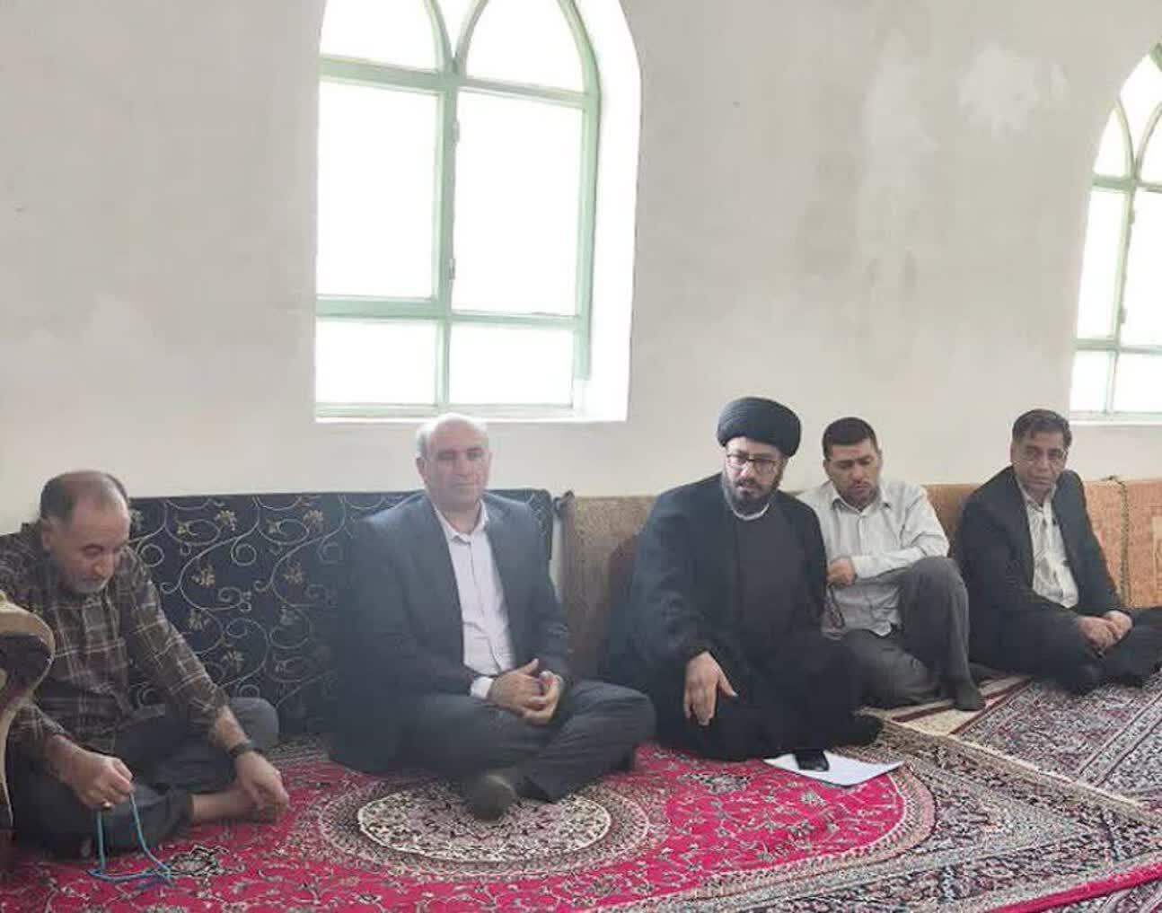 شورای پیشرفت محله پل ارتباطی مردم و مسئولان است شورای پیشرفت محله پل ارتباطی مردم و مسئولان است