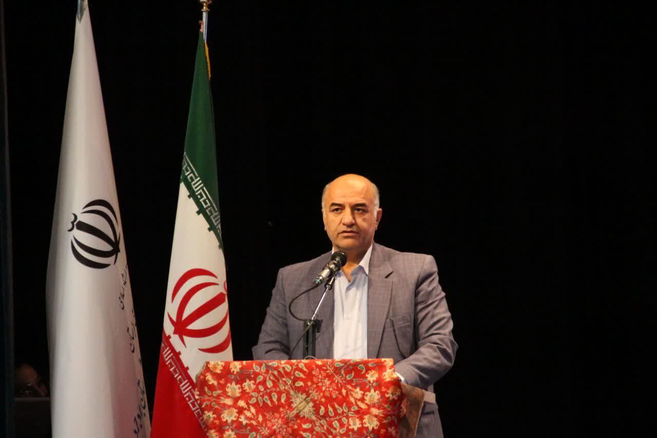 جشنواره تئاتر فرصتی برای معرفی ظرفیتهای فرهنگی بروجرد است جشنواره تئاتر فرصتی برای معرفی ظرفیتهای فرهنگی بروجرد است