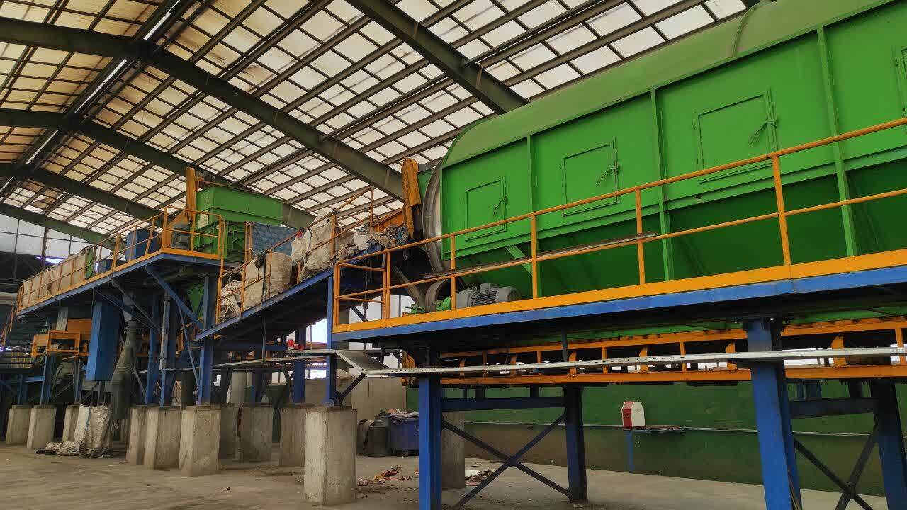 فرهنگسازی و مشارکت شهروندان مهمترین عامل موفقیت در مدیریت پسماند است فرهنگسازی و مشارکت شهروندان مهمترین عامل موفقیت در مدیریت پسماند است