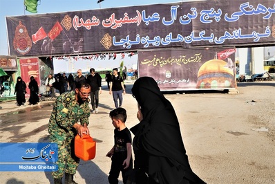 در مسیر خدمت به زوار حسینی